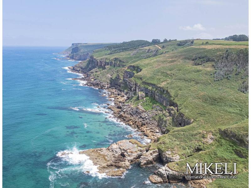 Foto 469c076b-ecfc-48cd-8569-180c2600b2b5. Casa bifamiliare con riscaldamento parcheggio in Galizano Ribamontán al Mar