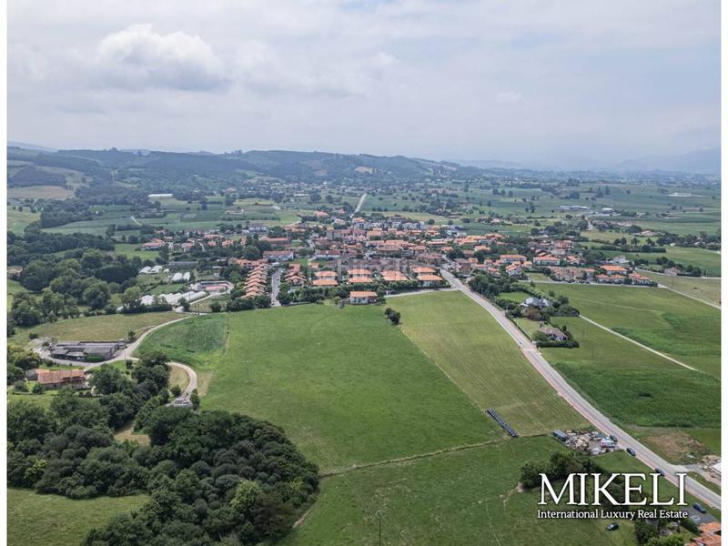Foto fa83d8eb-d3a6-464d-9e95-a1f03c0cb6c3. Casa bifamiliare con riscaldamento parcheggio in Galizano Ribamontán al Mar