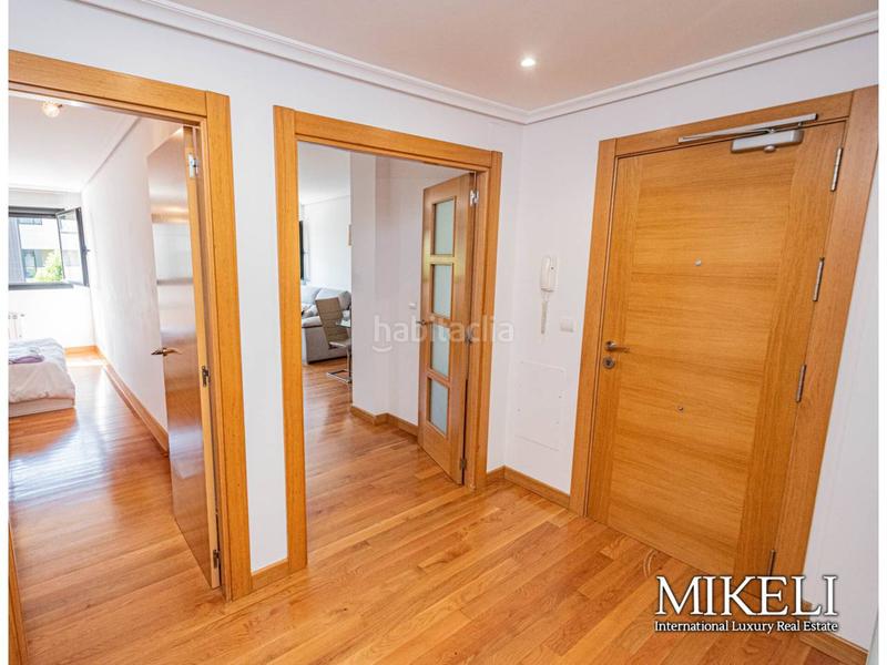 Foto 514eb8c0-82fb-4170-ae1f-bb3b36270856. Piso inmueble con mucha luminosidad. en Monte Santander