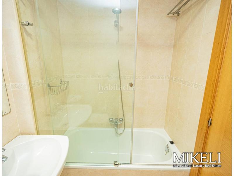 Foto cc57bdc8-9c0b-4f19-b8d7-70b5ac99c60e. Piso inmueble con mucha luminosidad. en Monte Santander