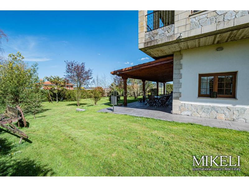 Foto 8a735538-c937-4476-8d9e-f6ce6926d81d. Chalet magnífico hotel en venta en sobremazas en Anaz - Sobremazas - San Vitores Medio Cudeyo