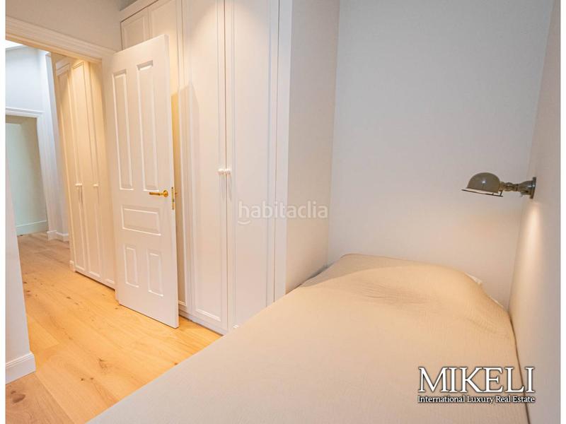 Foto 2b12c1db-f93b-4b8a-9f99-cc362f9d0fce. Alquiler piso en hernán cortés 45 magnífico piso reformado en alquiler en hernán cortés en Santander