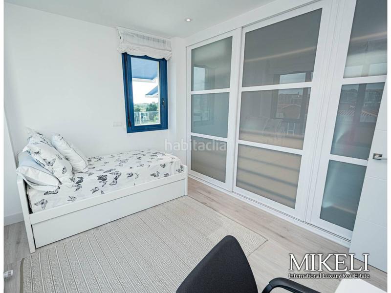 Foto 08f2519c-6784-4593-898e-737829f03504. Piso exclusiva vivienda con terrazas en Valdenoja Santander