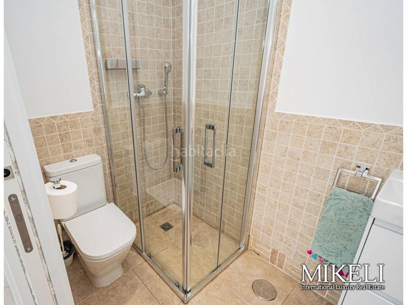 Foto 210ebc1e-3b92-4ec6-aa23-d7c7789543fa. Piso exclusiva vivienda con terrazas en Valdenoja Santander