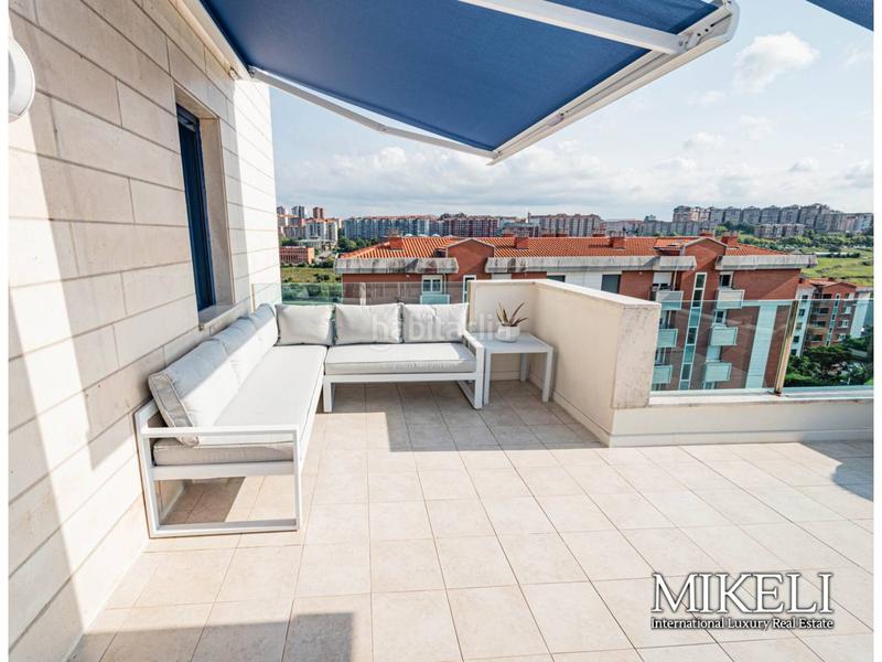 Foto 250976d3-a30a-4adc-a062-9dfdd647c4f1. Piso exclusiva vivienda con terrazas en Valdenoja Santander