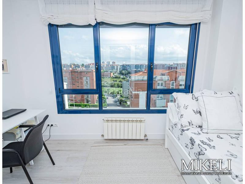 Foto 46b37e39-b494-4aa9-9c20-ca7e709d09f0. Piso exclusiva vivienda con terrazas en Valdenoja Santander