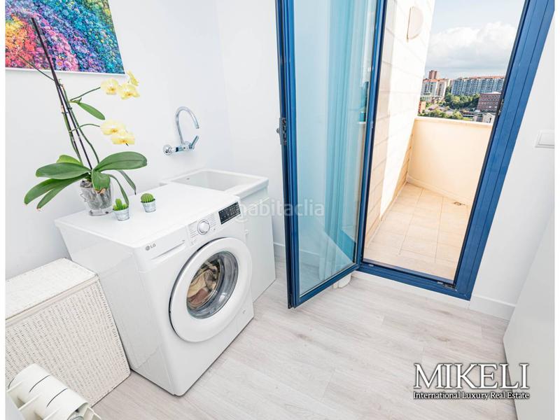 Foto 63d90f0d-4d49-46f7-b9df-243ef12ab0bc. Piso exclusiva vivienda con terrazas en Valdenoja Santander