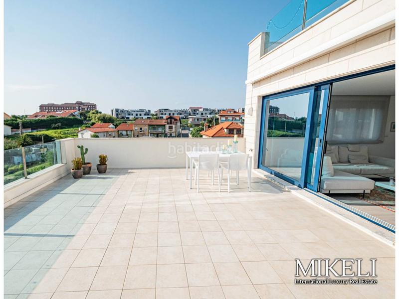 Foto 6533498d-210c-452d-a3f6-2246ef168735. Piso exclusiva vivienda con terrazas en Valdenoja Santander