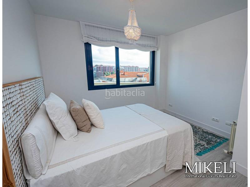 Foto f3b46568-fb74-42af-9d6a-9baca4275427. Piso exclusiva vivienda con terrazas en Valdenoja Santander