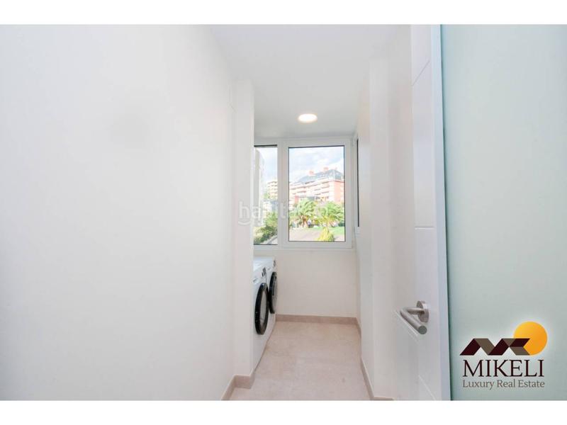 Foto 2d61a3f6-efd4-47b9-bb4e-61c123e30720. Rent flat with heating parking in El Sardinero Santander