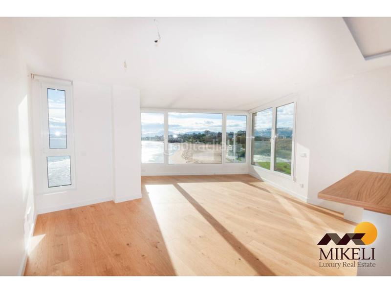 Foto bc9dd616-f21e-465d-9729-8460a3987434. Rent flat with heating parking in El Sardinero Santander