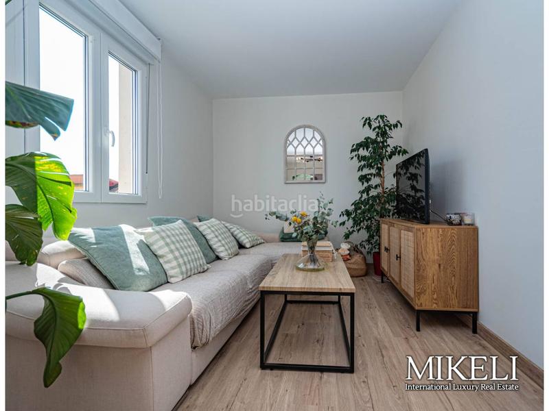 Foto 4ba9d010-65dd-4832-ba64-91bc07d3e13a. Etagenwohnung mit heizung in Centro - Ayuntamiento Santander