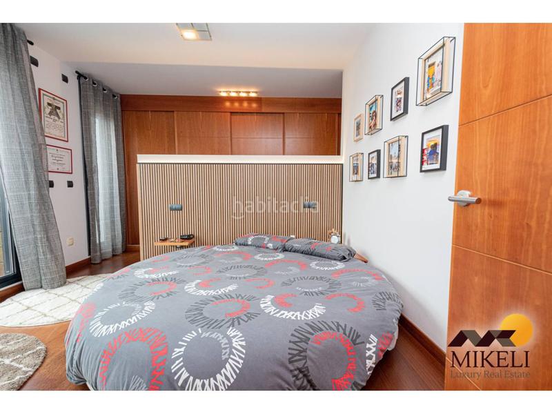 Foto 3224ea25-0cb7-4043-b057-8d929207be67. Casa aparellada amb calefacció aparcament a Alisal - San Román Santander
