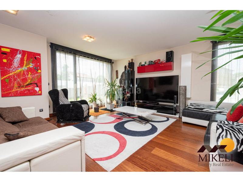 Foto 79d55ae3-3fee-48e4-b239-7f113d0cc05f. Casa aparellada amb calefacció aparcament a Alisal - San Román Santander