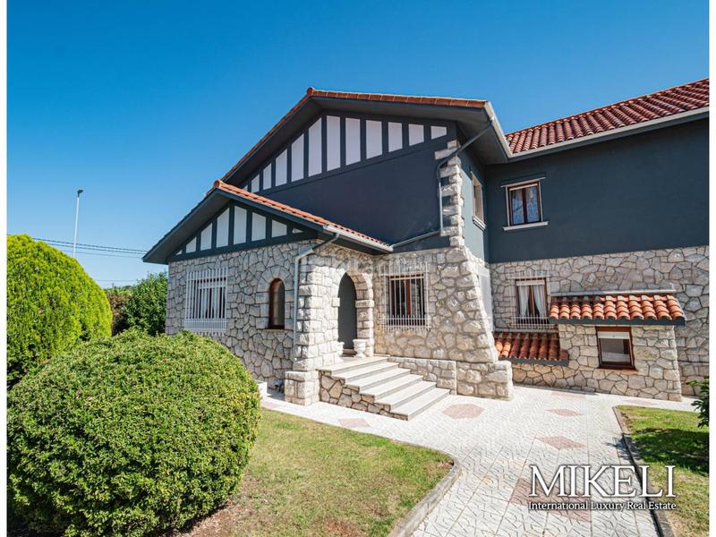 Foto 55a7b1e7-50b7-488b-8e42-5dda68748dd6. Maison avec chauffage parking dans Pueblo Camargo