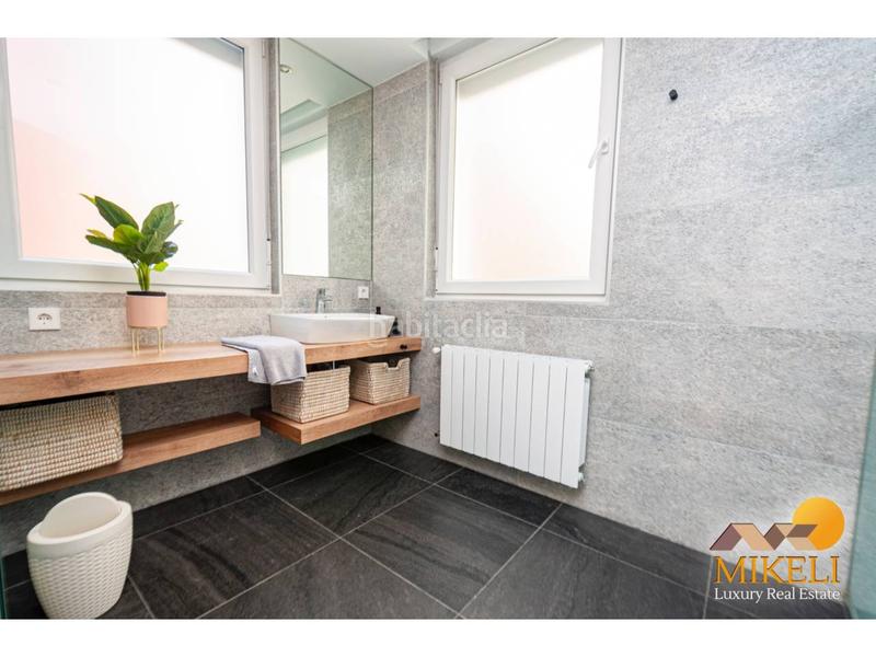 Foto 2190d194-7120-4aa0-904c-2b33485345df. Rent flat in laredo 15 in Puerto Chico Santander