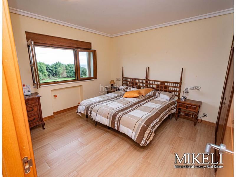 Foto 34c3cce2-9731-4353-aed0-dba2239eab0a. Casa  independiente con vistas al mar y a la campiña en buelna, asturias en Llanes
