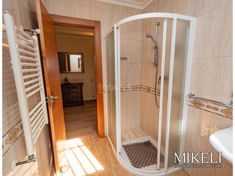 Foto 82f55e45-1be5-4ce5-b975-a45d228f8b17. Casa  independiente con vistas al mar y a la campiña en buelna, asturias en Llanes