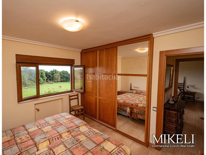 Foto 939b4213-9866-411c-b3b9-2bc6cac9b292. Casa  independiente con vistas al mar y a la campiña en buelna, asturias en Llanes