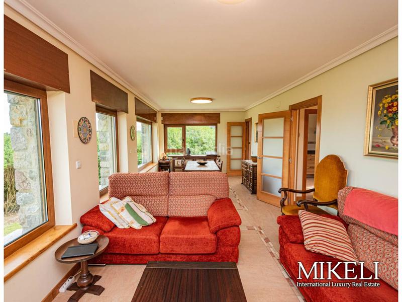 Foto ae2a08c5-581f-4b2e-a67e-0717329ef518. Casa  independiente con vistas al mar y a la campiña en buelna, asturias en Llanes