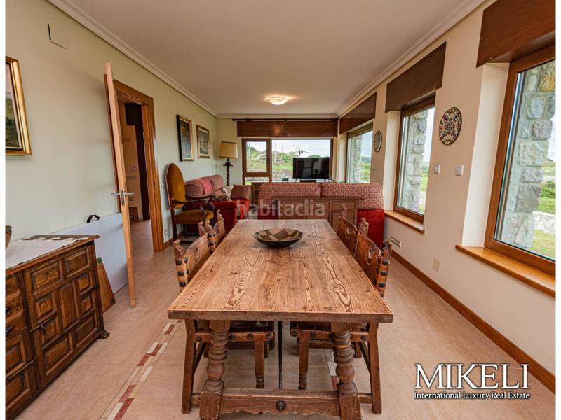 Foto ea882a2b-c6e8-4e72-9a6b-85b07727d47b. Casa  independiente con vistas al mar y a la campiña en buelna, asturias en Llanes