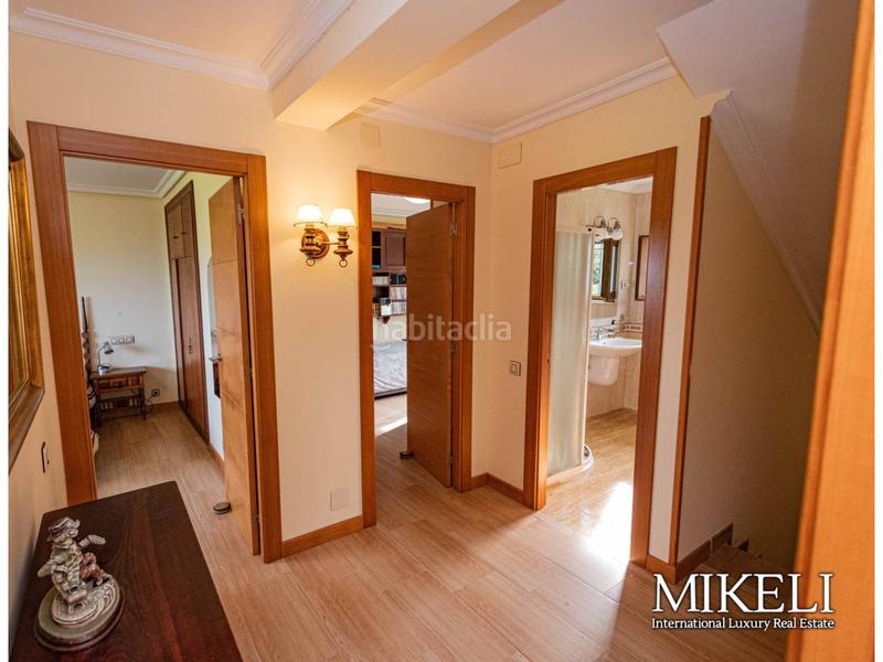 Foto f2a8f5ca-0cd4-456c-8b9a-f364e285d0f3. Casa  independiente con vistas al mar y a la campiña en buelna, asturias en Llanes