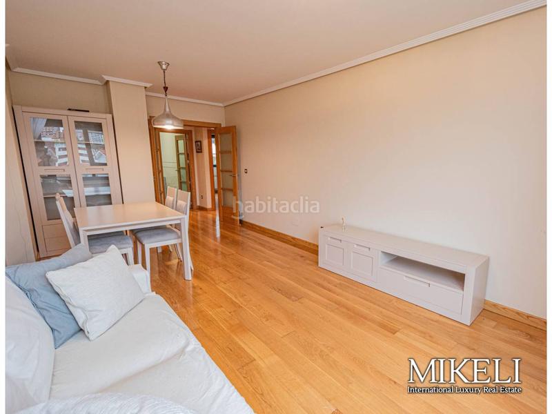 Foto d82787cd-c550-4988-bffb-e6254d1e6efb. Alquiler piso impecable piso en alquiler en valdenojala pereda en Santander