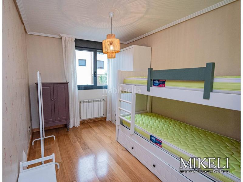 Foto 20ebd0f0-4cd9-467a-b9c2-7e30f2e5c38e. Location appartement avec chauffage parking piscine dans Santander