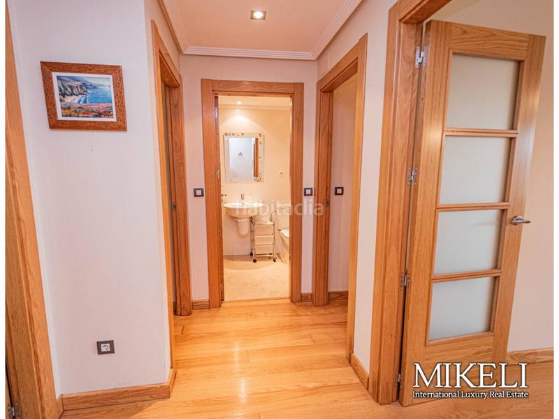 Foto b2392367-1fca-4d6f-9bb5-8d01d656a35d. Location appartement avec chauffage parking piscine dans Santander