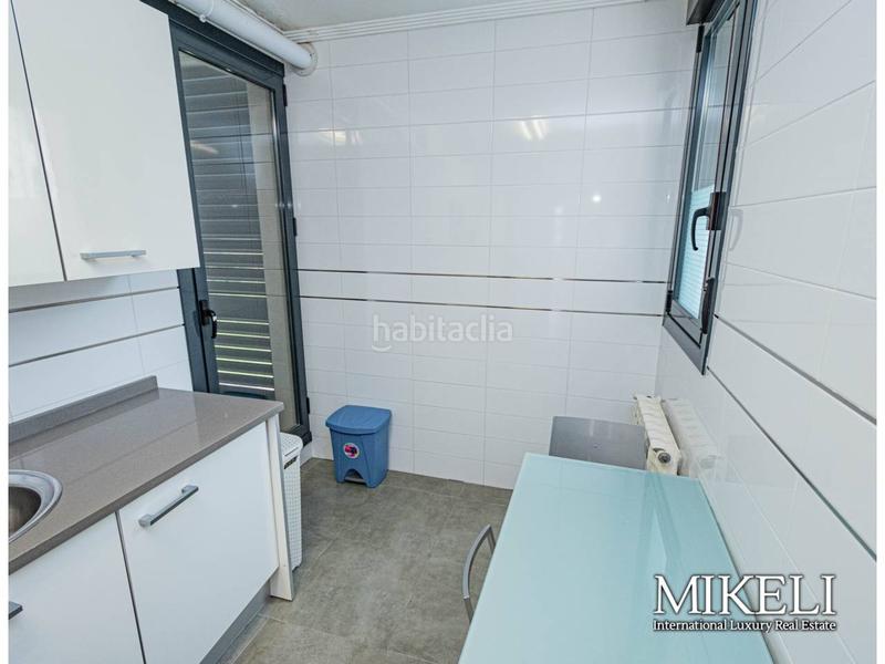 Foto e6f0d2f9-dfaf-4584-b041-1725f01ff985. Location appartement avec chauffage parking piscine dans Santander