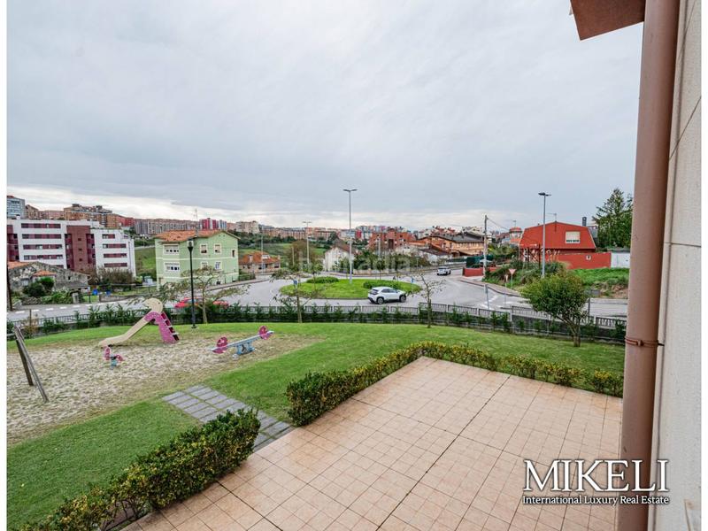 Foto 7e881ba7-db60-4cd7-930f-797d5d015c9f. Rent flat with heating parking pool in Monte Santander