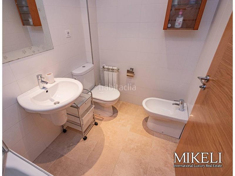 Foto 8e0cc25f-4950-4cd4-b715-62c4599c559b. Rent flat with heating parking pool in Monte Santander