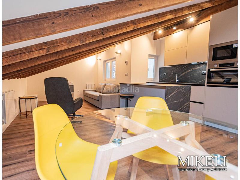 Foto 34594eec-718b-4cf7-8500-36882dfdd5d5. Miete etagenwohnung mit heizung in Centro - Ayuntamiento Santander