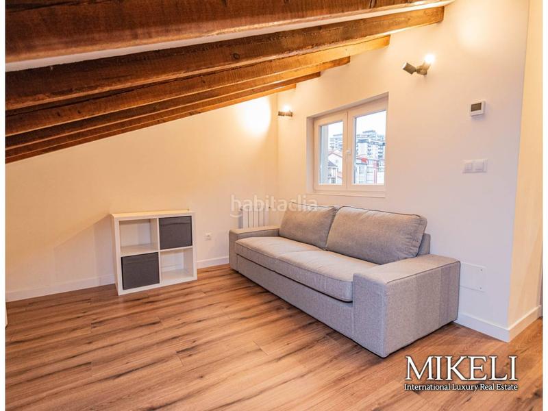 Foto b1bf12c6-9478-4850-806e-0be2674a9c2f. Rent flat with heating in Centro - Ayuntamiento Santander