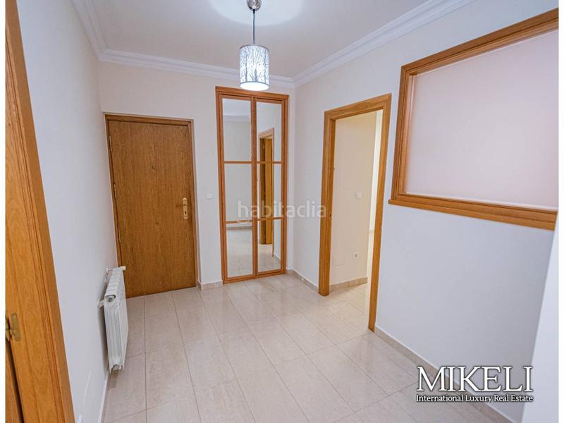 Foto 10b5f606-fa82-4442-9bb4-3a6536fe5390. Affitto appartamento con riscaldamento in Cuatro Caminos Santander