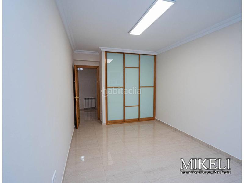 Foto 5f331907-517c-440d-ac80-e91c943af27e. Affitto appartamento con riscaldamento in Cuatro Caminos Santander