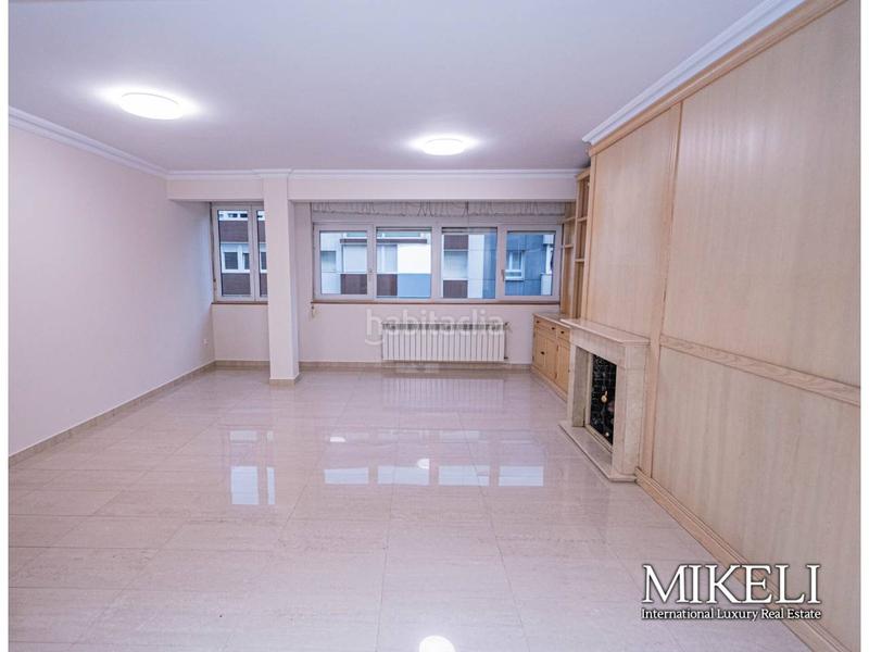 Foto eda8c175-9d73-419f-b187-86891db11a42. Affitto appartamento con riscaldamento in Cuatro Caminos Santander