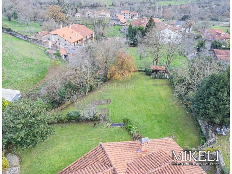 Foto 98601ee8-e34d-4805-ab3c-76b48545f9dd. Casa amb calefacció aparcament a Corvera de Toranzo