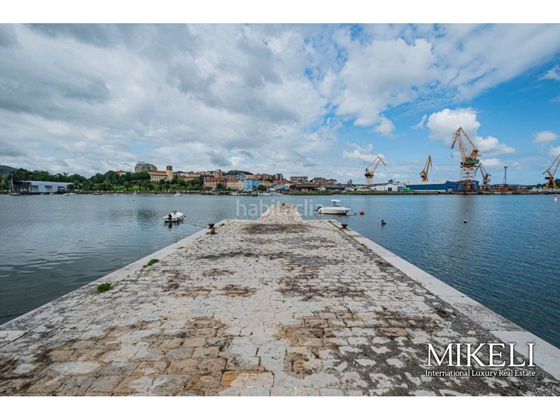 Foto 1163d8ae-23e2-41c5-bef3-2db04dc36125. Local comercial restaurante en funcionamiento con vivienda en venta en pontejos. en Marina de Cudeyo