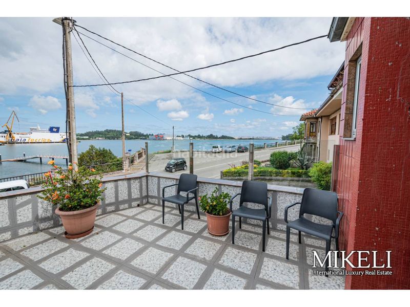 Foto 509f1a42-6507-420c-ac59-4545f14d8632. Local comercial restaurante en funcionamiento con vivienda en venta en pontejos. en Marina de Cudeyo