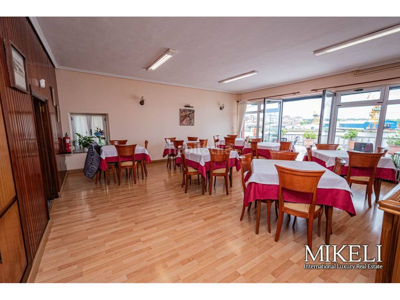Foto 5d29c3ef-587f-4295-8065-ae2b2c315243. Local comercial restaurante en funcionamiento con vivienda en venta en pontejos. en Marina de Cudeyo
