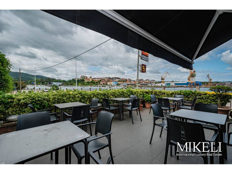 Foto 91e18652-5462-4dab-a01d-2f8c33f33663. Local comercial restaurante en funcionamiento con vivienda en venta en pontejos. en Marina de Cudeyo