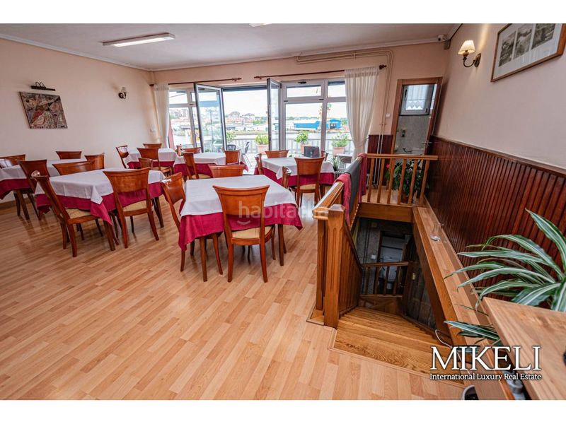Foto b305e179-bbb4-4e9d-96c9-c87599a8788a. Local comercial restaurante en funcionamiento con vivienda en venta en pontejos. en Marina de Cudeyo
