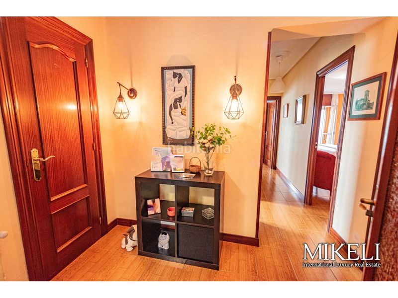 Foto c4f75e8a-feeb-40ce-ad9f-b952a80794c7. Local comercial restaurante en funcionamiento con vivienda en venta en pontejos. en Marina de Cudeyo