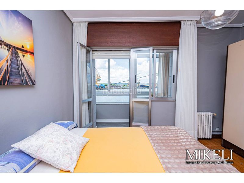 Foto cf19227b-ef85-4270-bb48-43d197b9a805. Local comercial restaurante en funcionamiento con vivienda en venta en pontejos. en Marina de Cudeyo