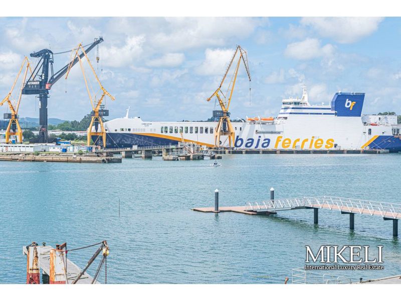 Foto f3c4f18d-cae5-4edb-804b-7d7ca074a2cf. Local comercial restaurante en funcionamiento con vivienda en venta en pontejos. en Marina de Cudeyo