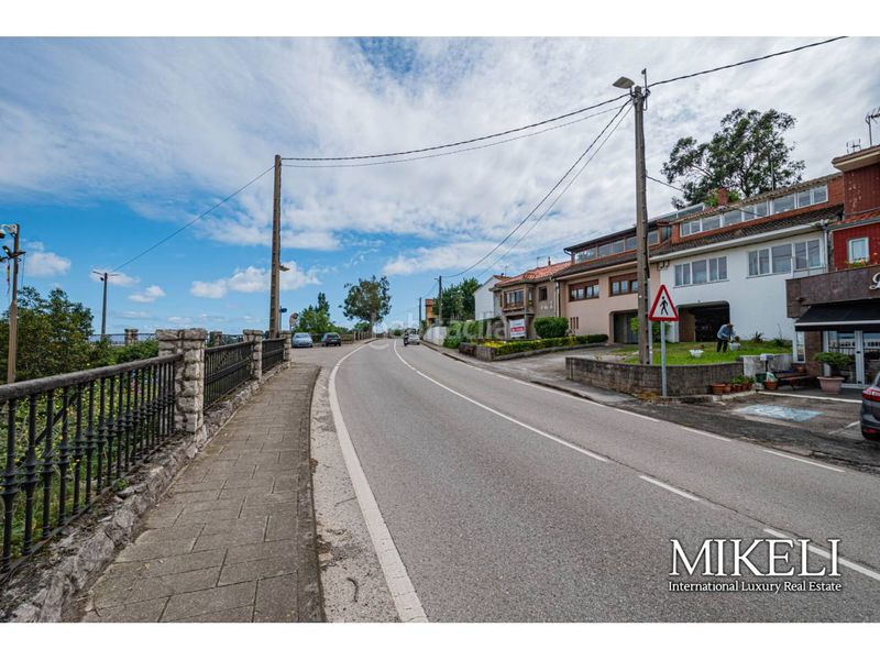 Foto f5266097-3e67-4fba-9b05-ed846af2144c. Local comercial restaurante en funcionamiento con vivienda en venta en pontejos. en Marina de Cudeyo