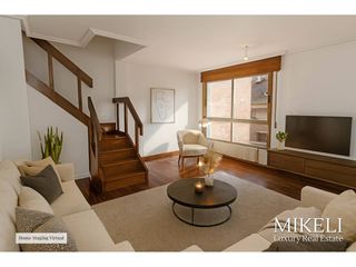 Casa adosada  Calle avenida cantabria. Proximo  al sardinero chalet adosado , vende mikeli