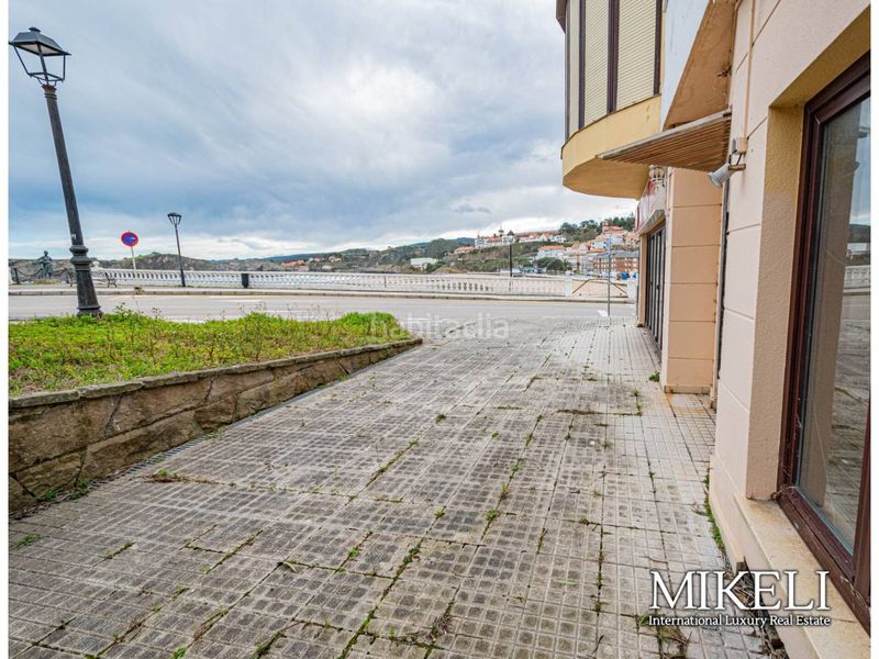 Foto 5e8a3303-585f-418b-b294-404deecead4f. Local comercial a Comillas