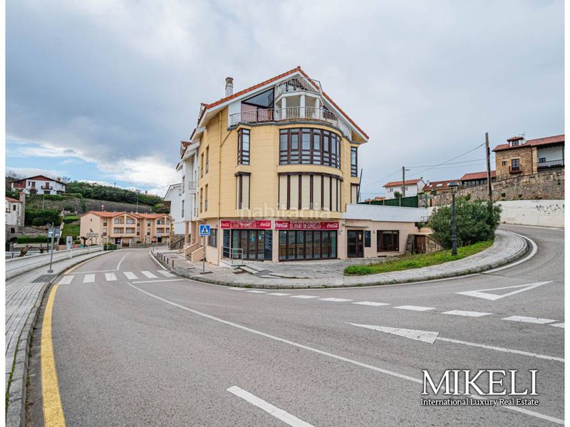 Foto c80b6495-c59d-43e7-a1d8-e3df6cacfa5e. Local comercial a Comillas